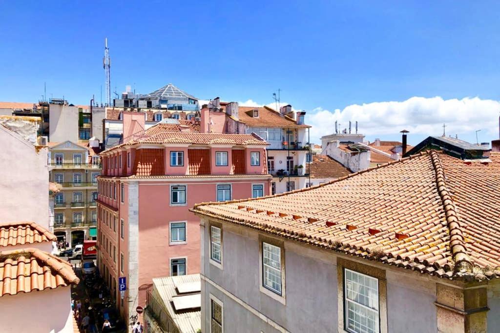 32 3 - Lisbon City Life Private Apartment, Bairro Alto Buitenkant foto